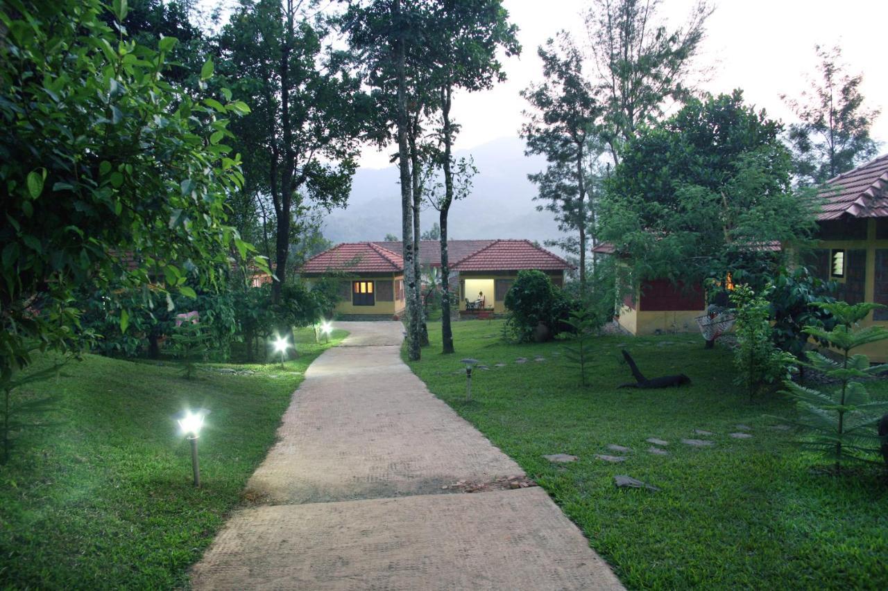 Agraharam Resorts Thirunelly Exterior foto